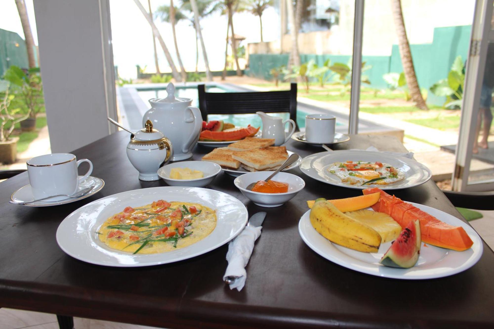 Prana Beach Hotel Ex Guli ヒッカドゥワ エクステリア 写真