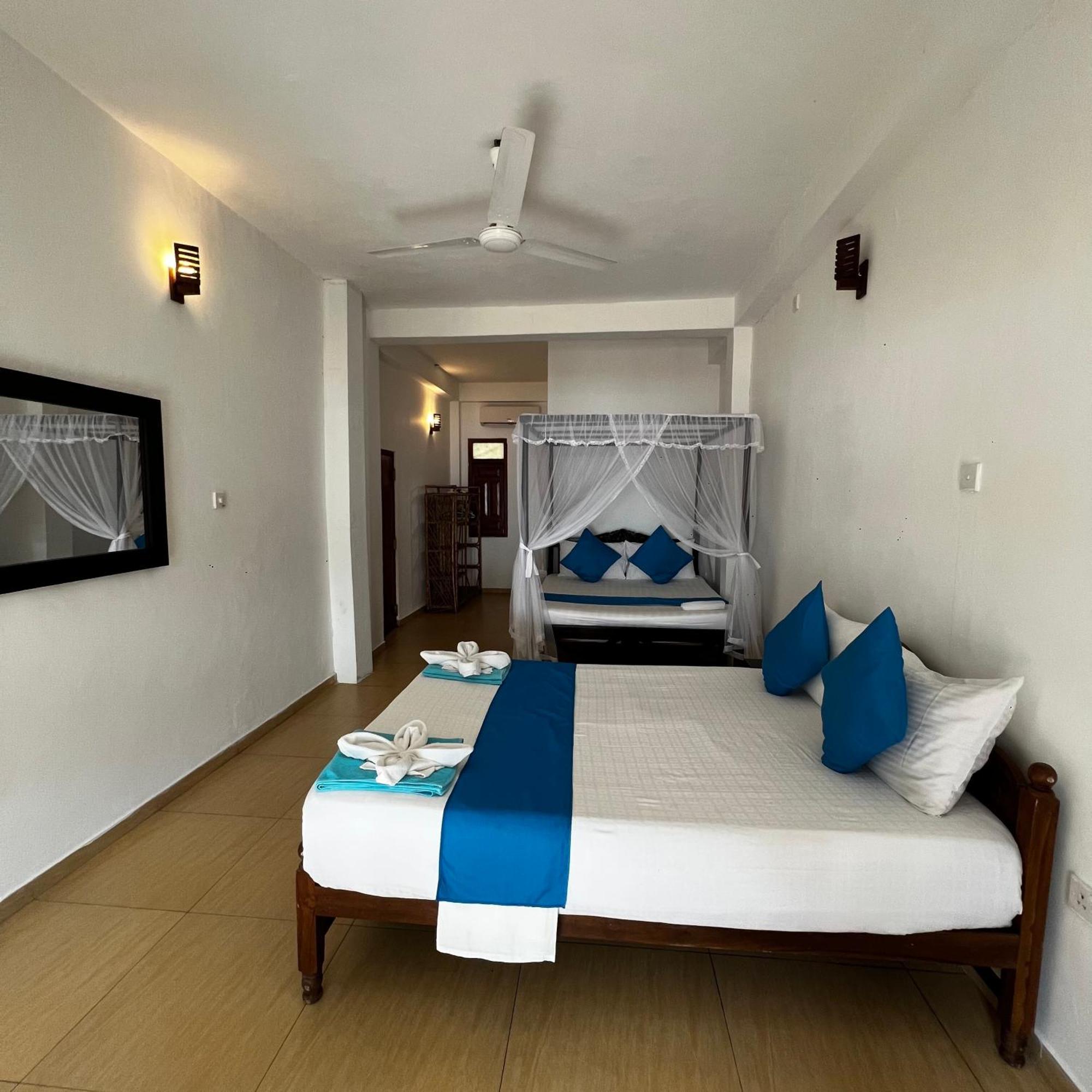 Prana Beach Hotel Ex Guli ヒッカドゥワ エクステリア 写真